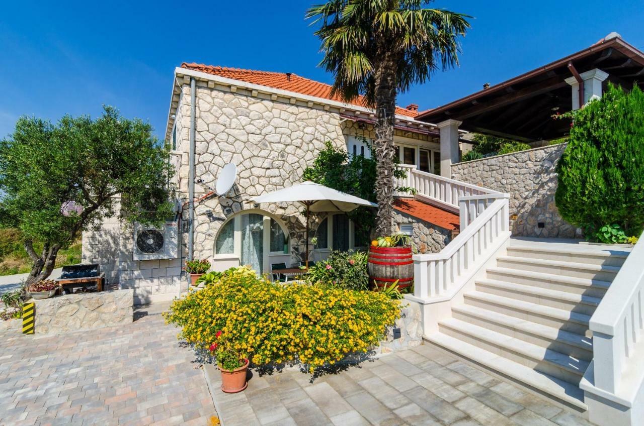 Villa La Vagabonda オラサック エクステリア 写真